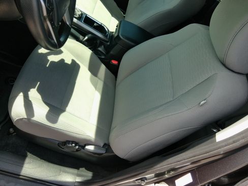 Used 2019 Toyota Tacoma 4x4 Double Cab SR5 image 42