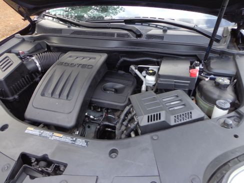 Used 2017 GMC Terrain SLE image 18