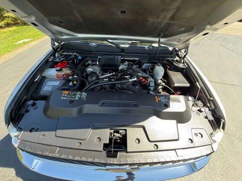 Used 2013 Chevrolet Silverado 2500 LTZ AWD/4WD image 10