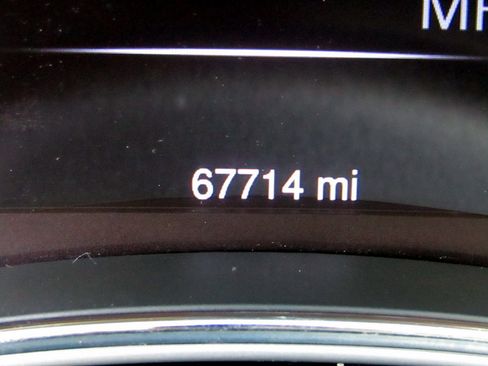 Used 2015 Jeep Grand Cherokee 4WD Laredo image 26