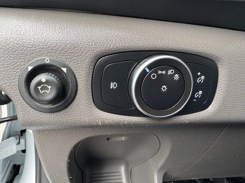 Used 2020 Ford Transit 350 image 28