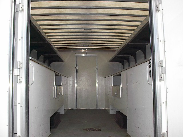 Used 2024 Ford E-450 and Econoline 450 RWD image 7