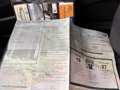 Used 2004 BMW 325Ci image 12