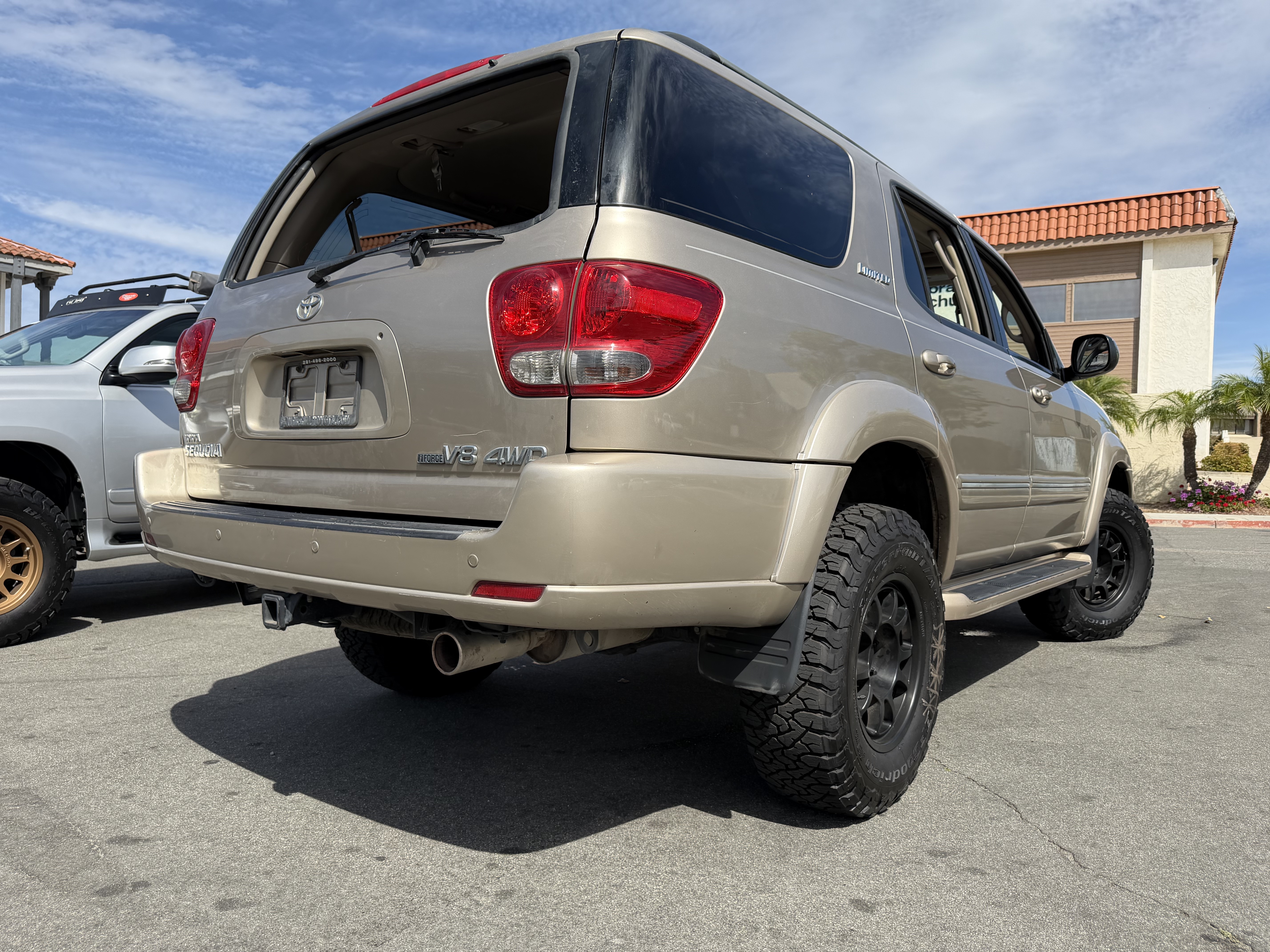 Used 2007 Toyota Sequoia Limited AWD/4WD image 8