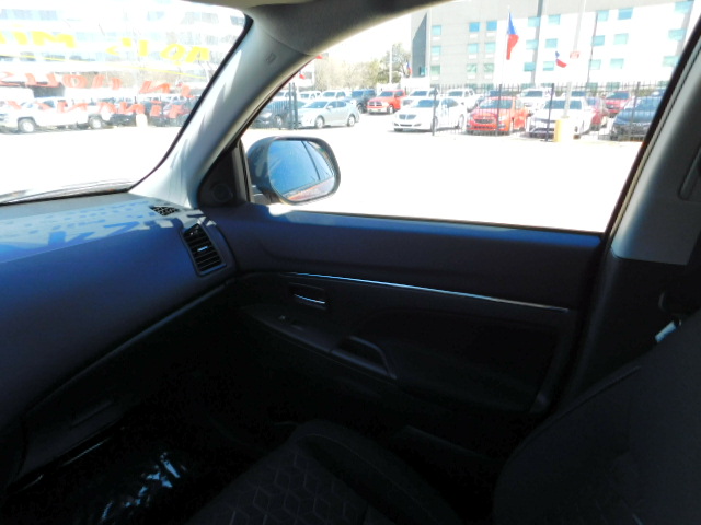 Used 2024 Mitsubishi Outlander Sport AWD image 22
