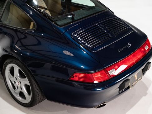Used 1998 Porsche 911 Carrera S image 47