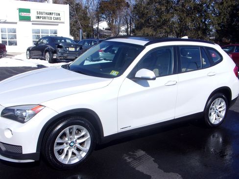 Used 2015 BMW X1 xDrive28i image 2