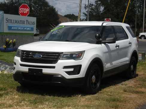 Used 2018 Ford Explorer 4WD Police Interceptor image 1