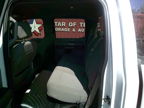 Used 2019 Ford F150 XLT image 8