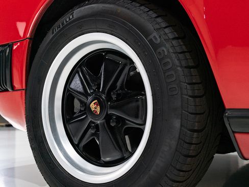 Used 1987 Porsche 911 Carrera image 10