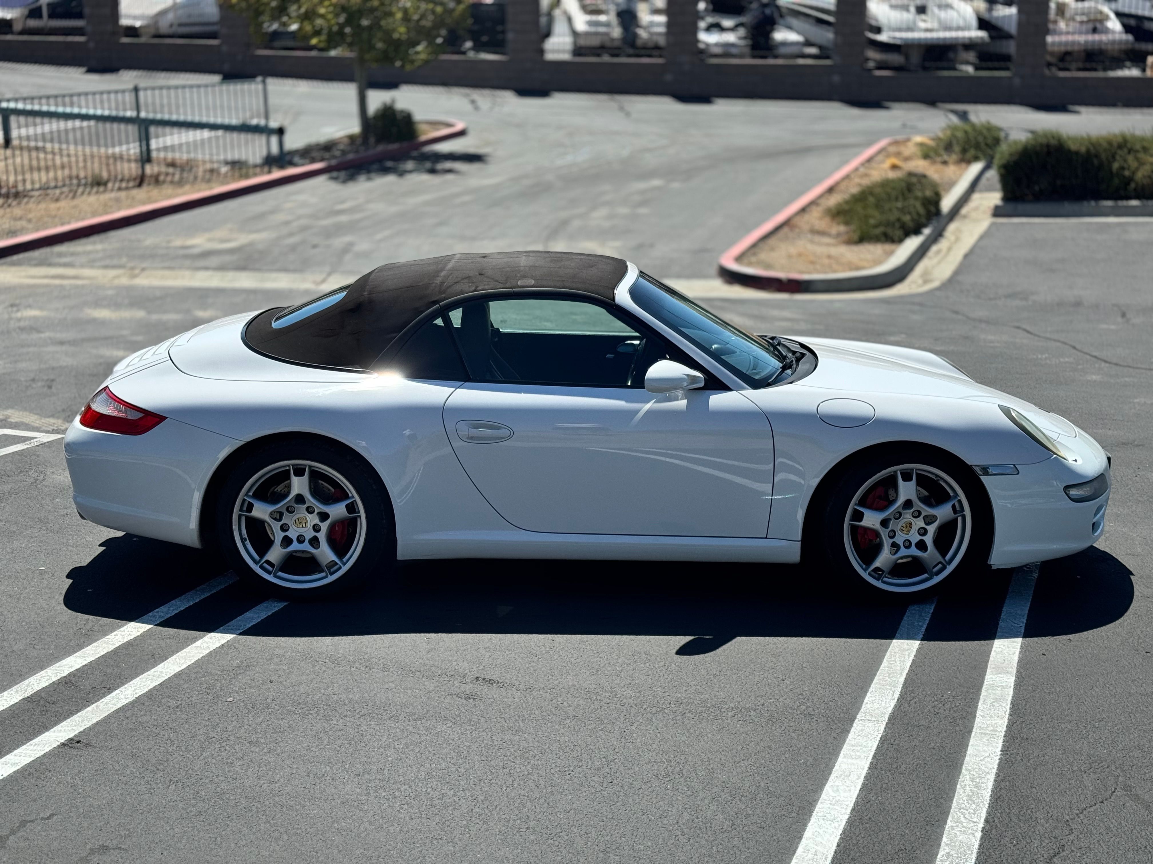 Used 2008 Porsche 911 Carrera S RWD image 5