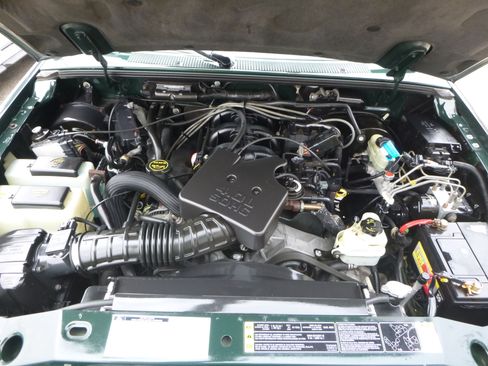 Used 2002 Ford Ranger XLT image 22