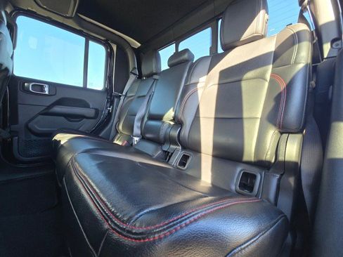 Used 2020 Jeep Gladiator Rubicon image 18