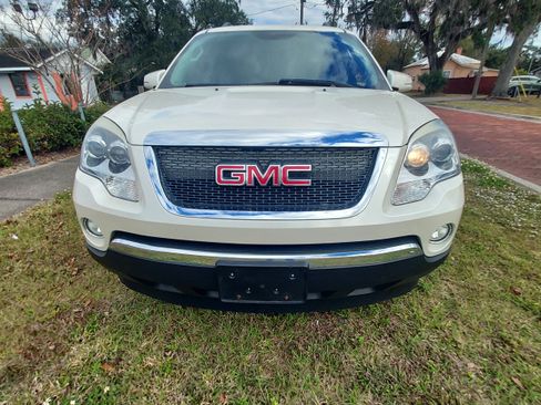 Used 2011 GMC Acadia SL image 2