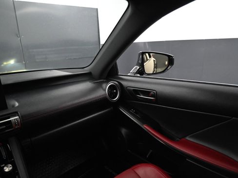 Used 2022 Lexus IS 300 image 17