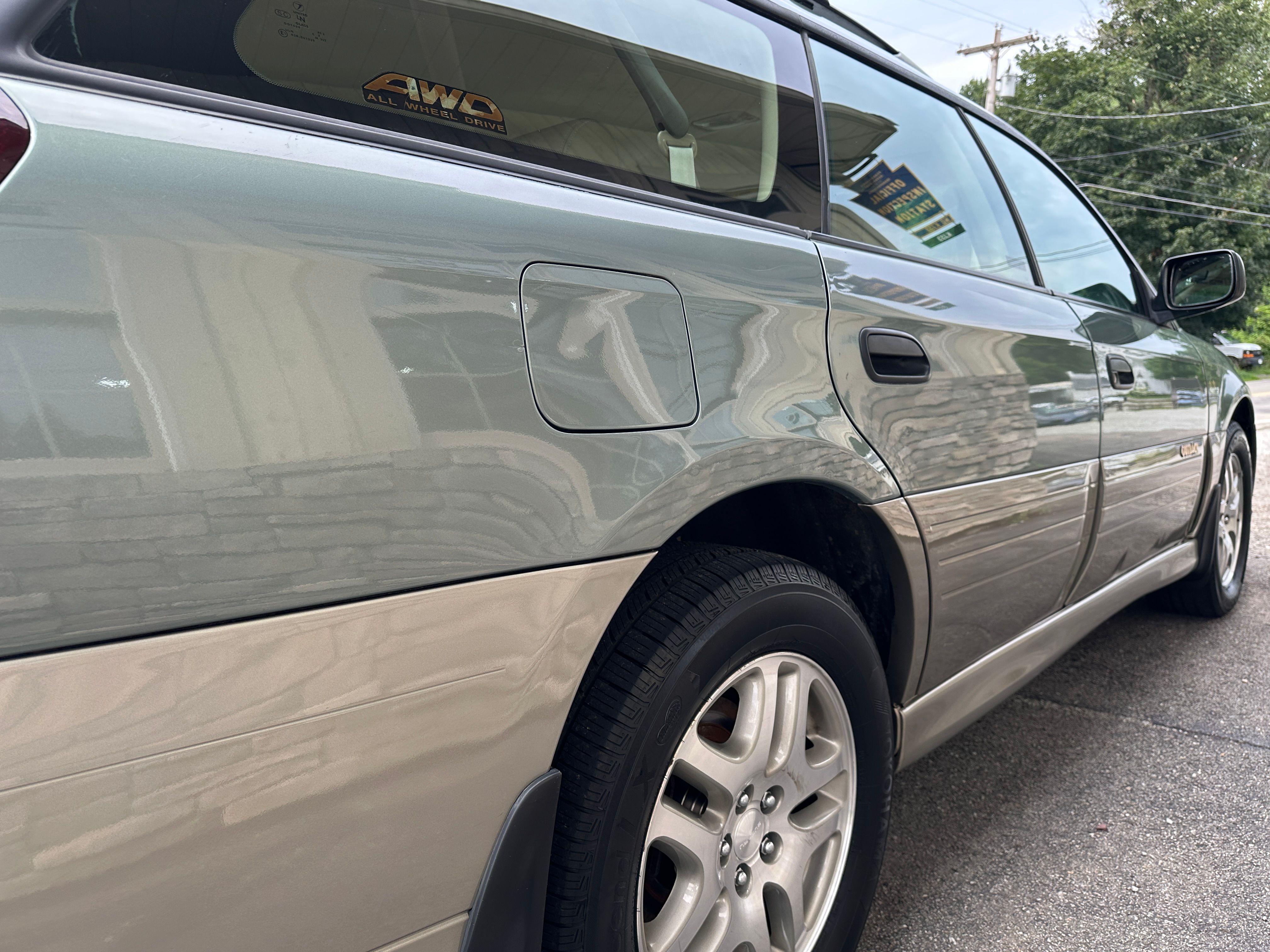 Used 2004 Subaru Outback Wagon AWD/4WD image 6