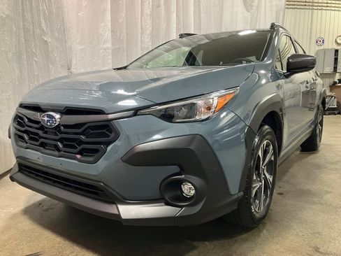 Used 2024 Subaru Crosstrek 2.0i Premium image 5