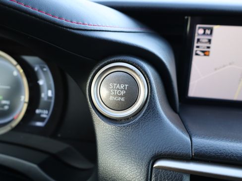 Used 2017 Lexus IS 300 F Sport image 21