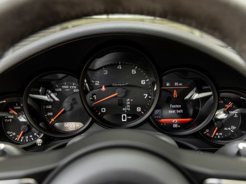 Certified 2019 Porsche 911 Carrera T RWD image 27