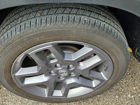 Used 2023 Honda Passport EX-L image 25