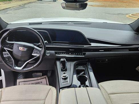 Used 2022 Cadillac Escalade Sport image 13