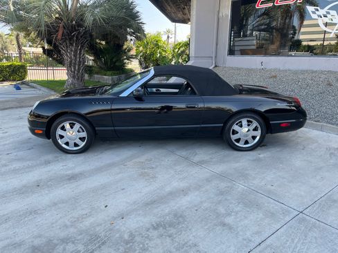 Used 2002 Ford Thunderbird UNAVAIL RWD image 7