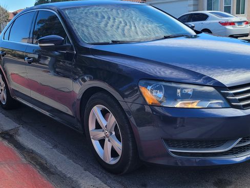 Used 2013 Volkswagen Passat 2.5 SE image 4