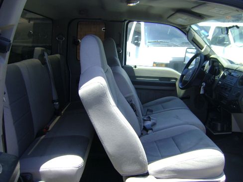 Used 2008 Ford F350 2WD SuperCab DRW Super Duty image 13