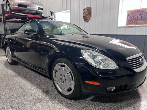 Used 2002 Lexus SC 430 RWD image 3