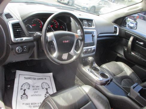 Used 2017 GMC Acadia Limited SLT AWD/4WD image 4