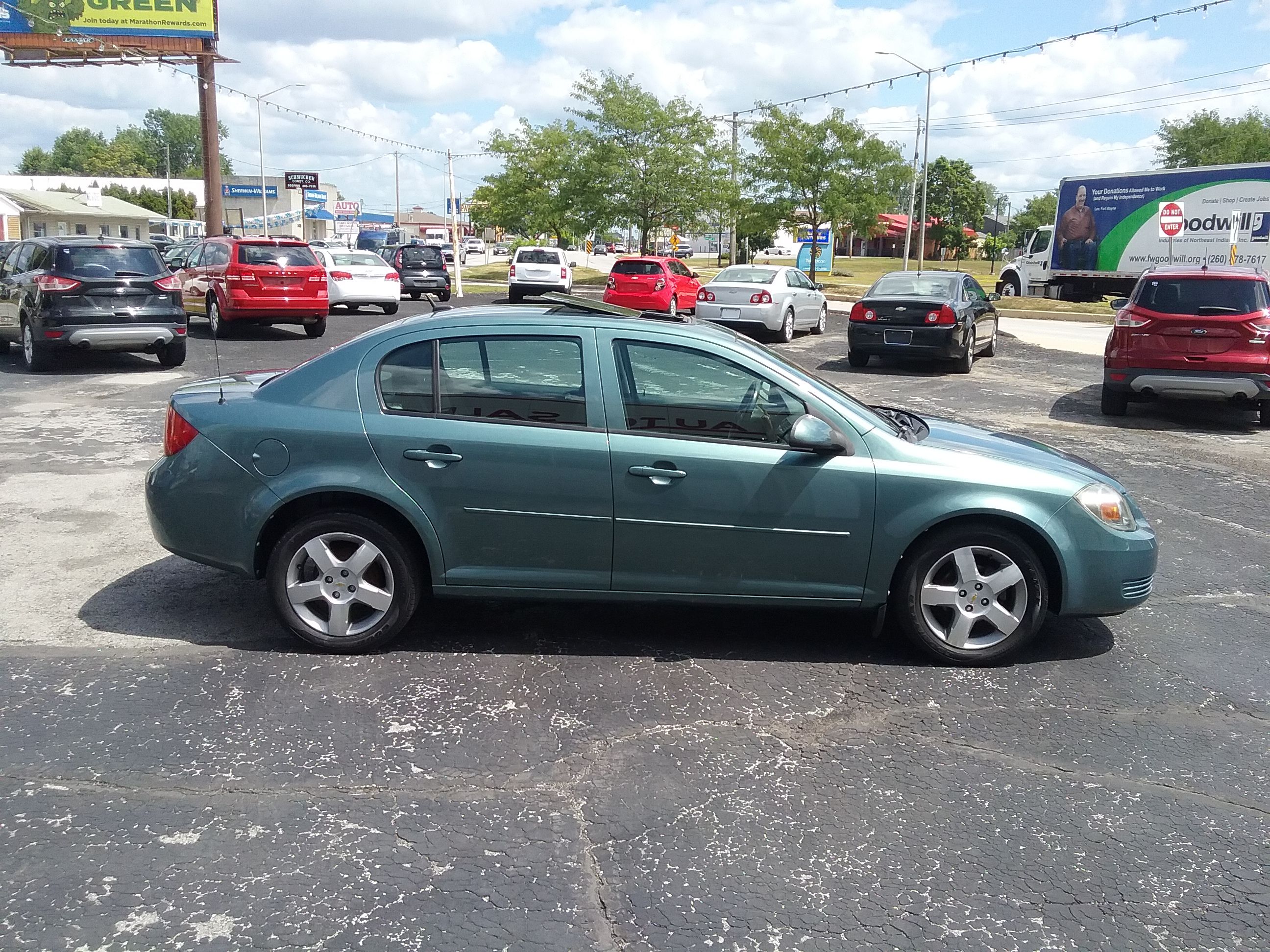 Used 2010 Chevrolet Cobalt LT Sedan w/ 1LT FWD image 25