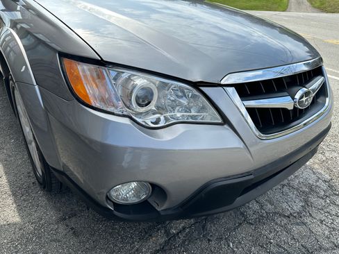 Used 2009 Subaru Outback 2.5i Special Edition image 11