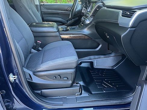 Used 2018 Chevrolet Tahoe image 25
