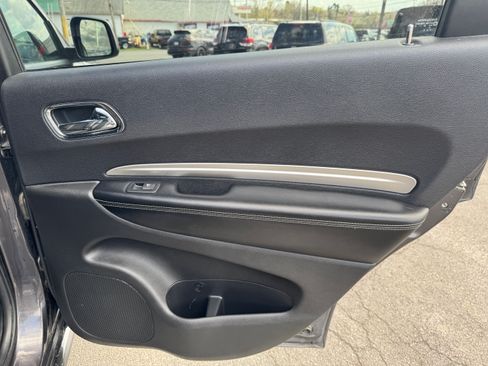 Used 2016 Dodge Durango SXT AWD/4WD image 19