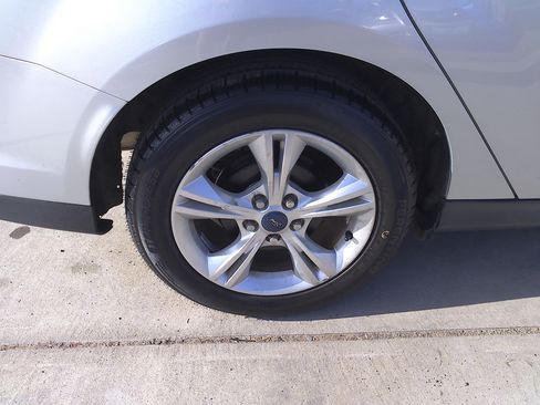 Used 2013 Ford Focus SE Sedan FWD image 33
