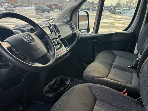 Used 2021 RAM ProMaster 2500 image 6