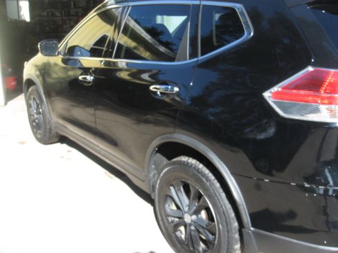 Used 2015 Nissan Rogue AWD image 6