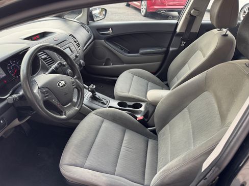 Used 2016 Kia Forte LX image 6