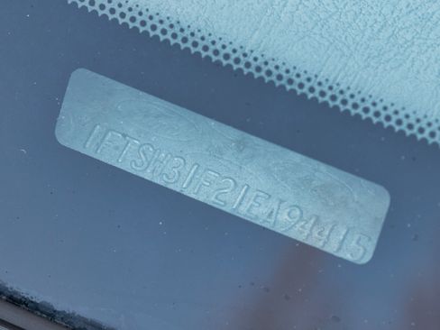 Used 2001 Ford F350 XLT image 18