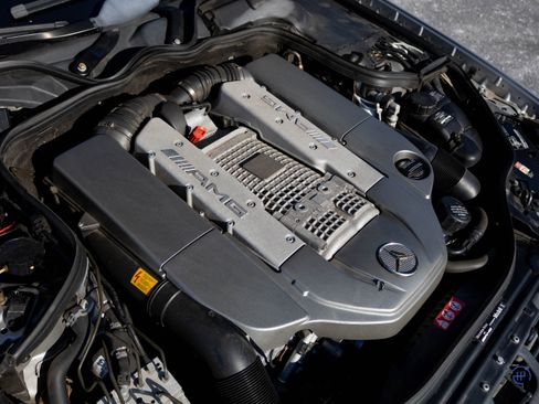 Used 2005 Mercedes-Benz E 55 AMG image 67