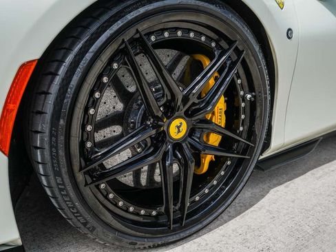 Used 2022 Ferrari F8 Spider Spider image 16