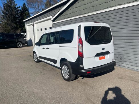 Used 2020 Ford Transit Connect XL image 17