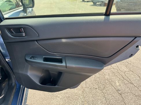Used 2013 Subaru Impreza 2.0i image 14