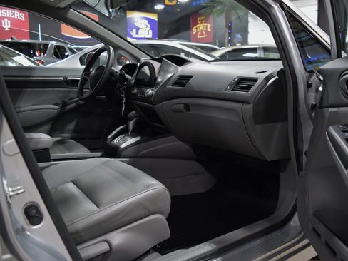 Used 2010 Honda Civic EX-L image 20