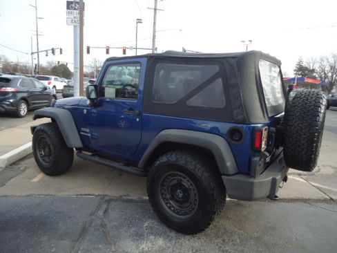 Used 2010 Jeep Wrangler Sport image 5