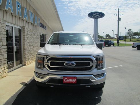 Used 2021 Ford F150 XLT image 10