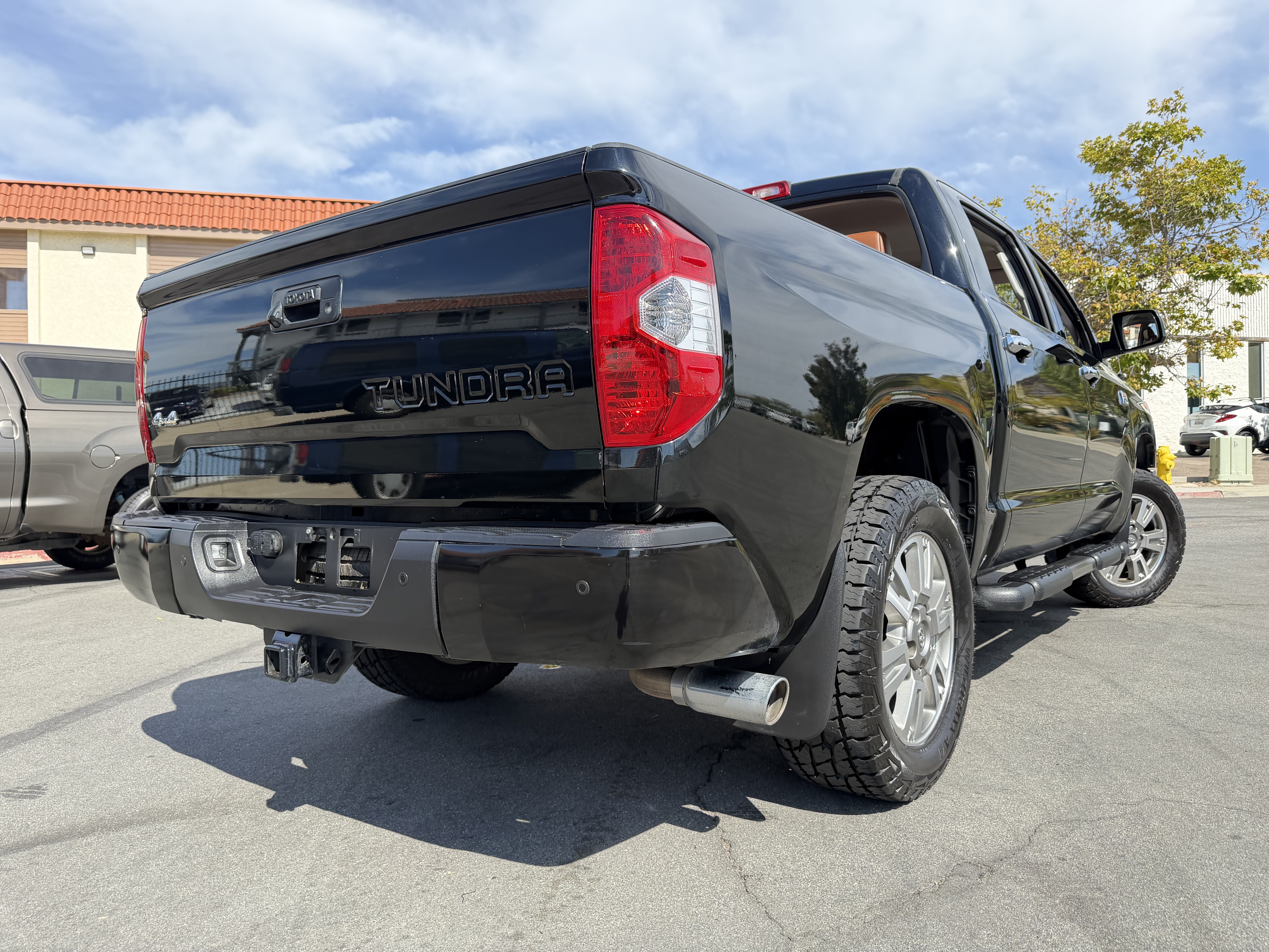 Used 2014 Toyota Tundra 1794 Edition AWD/4WD image 14
