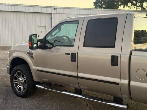 Used 2010 Ford F350 Lariat image 32