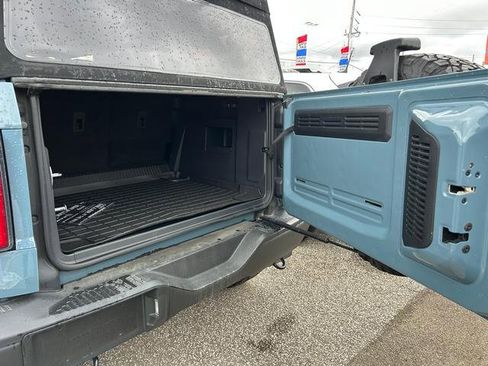 Used 2022 Ford Bronco Badlands image 25