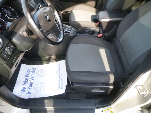 Used 2014 Chevrolet Captiva Sport LT image 13